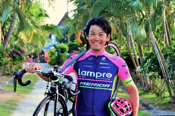 ランプレ・メリダのジャージ姿を披露した新城幸也 | cyclowired